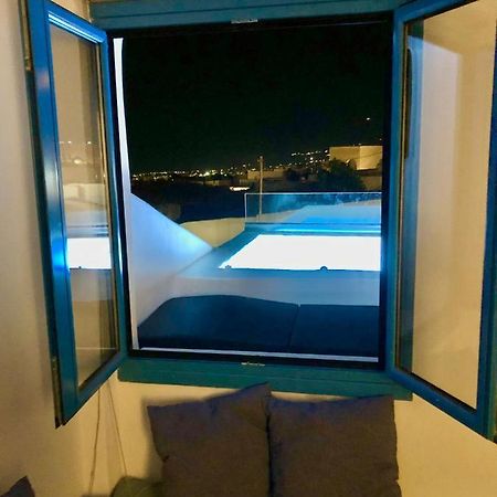 Oldtown Suites Fira Exteriér fotografie