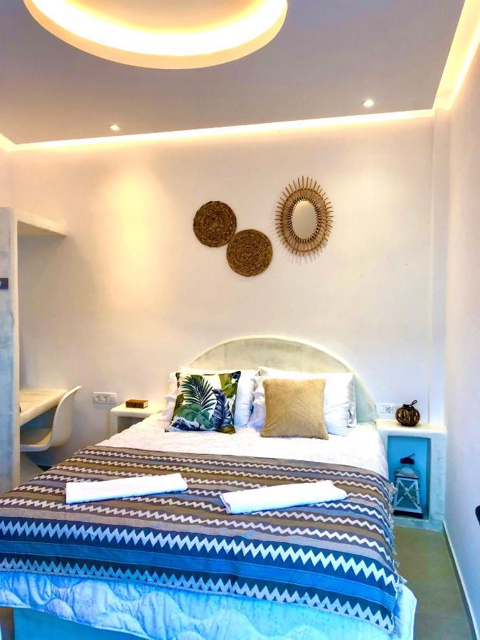 Oldtown Suites Fira Exteriér fotografie