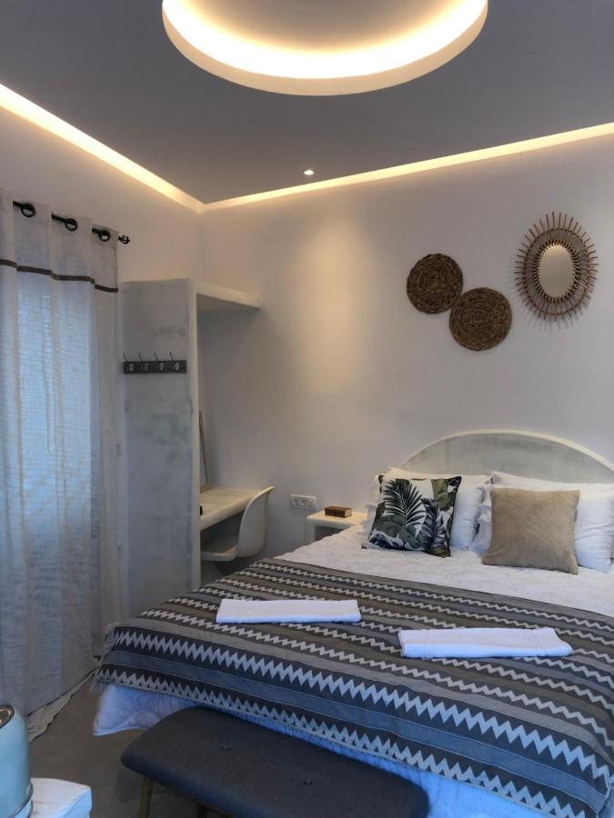 Oldtown Suites Fira Exteriér fotografie